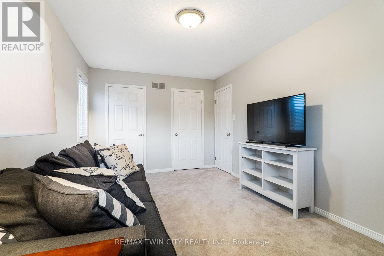 224 Ridgemere Court, Kitchener, Ontario  N2P 2V5 - Photo 24 - X12554662