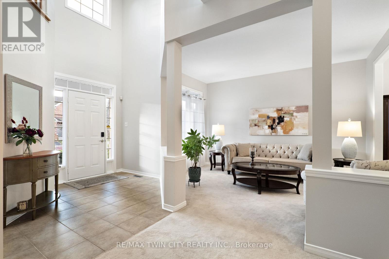 224 Ridgemere Court, Kitchener, Ontario  N2P 2V5 - Photo 6 - X12554662