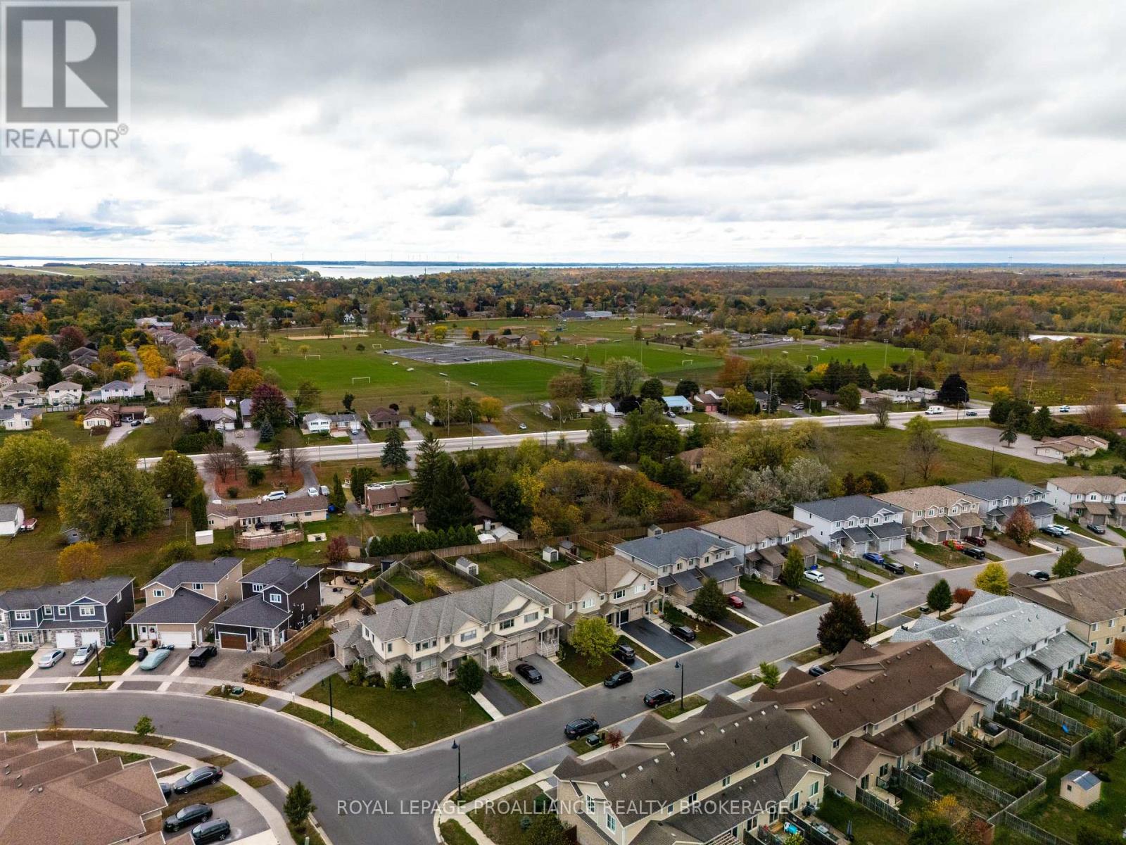 909 Blossom Street, Kingston, Ontario  K7P 0N2 - Photo 45 - X12554830