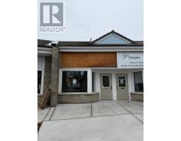 4 - 75 ELGIN STREET W, Arnprior, Ontario