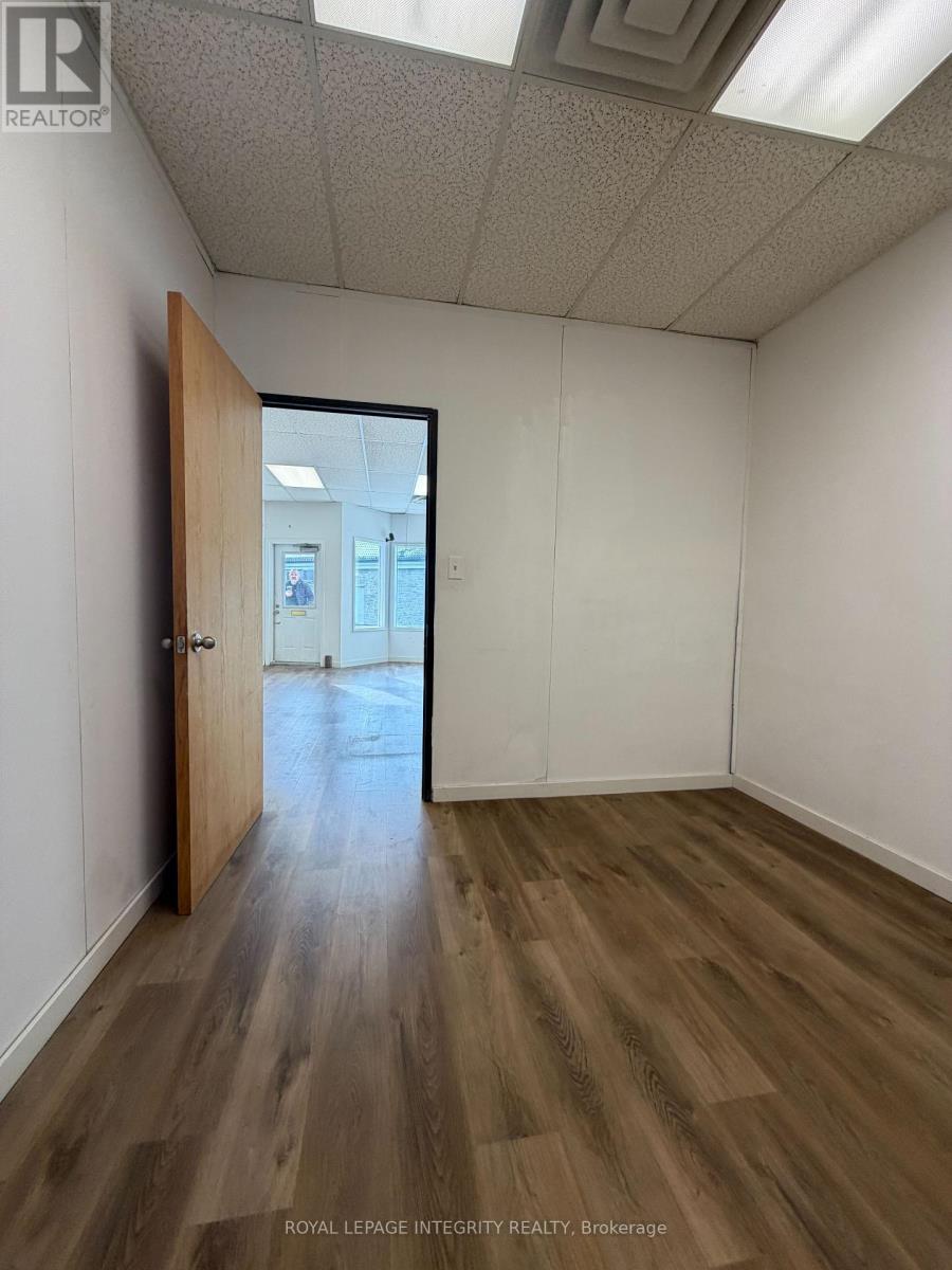 4 - 75 Elgin Street W, Arnprior, Ontario  K7S 3T9 - Photo 13 - X12486737