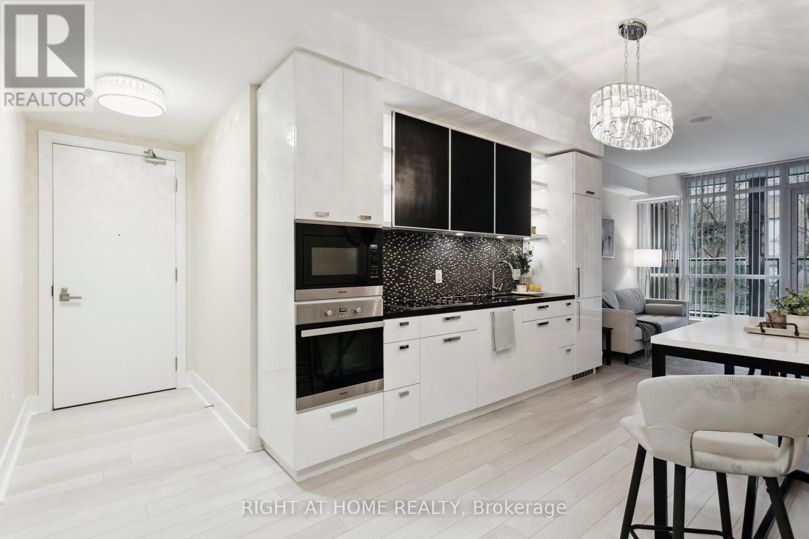 311 - 32 Davenport Road, Toronto, Ontario  M5R 1H3 - Photo 16 - C12554734