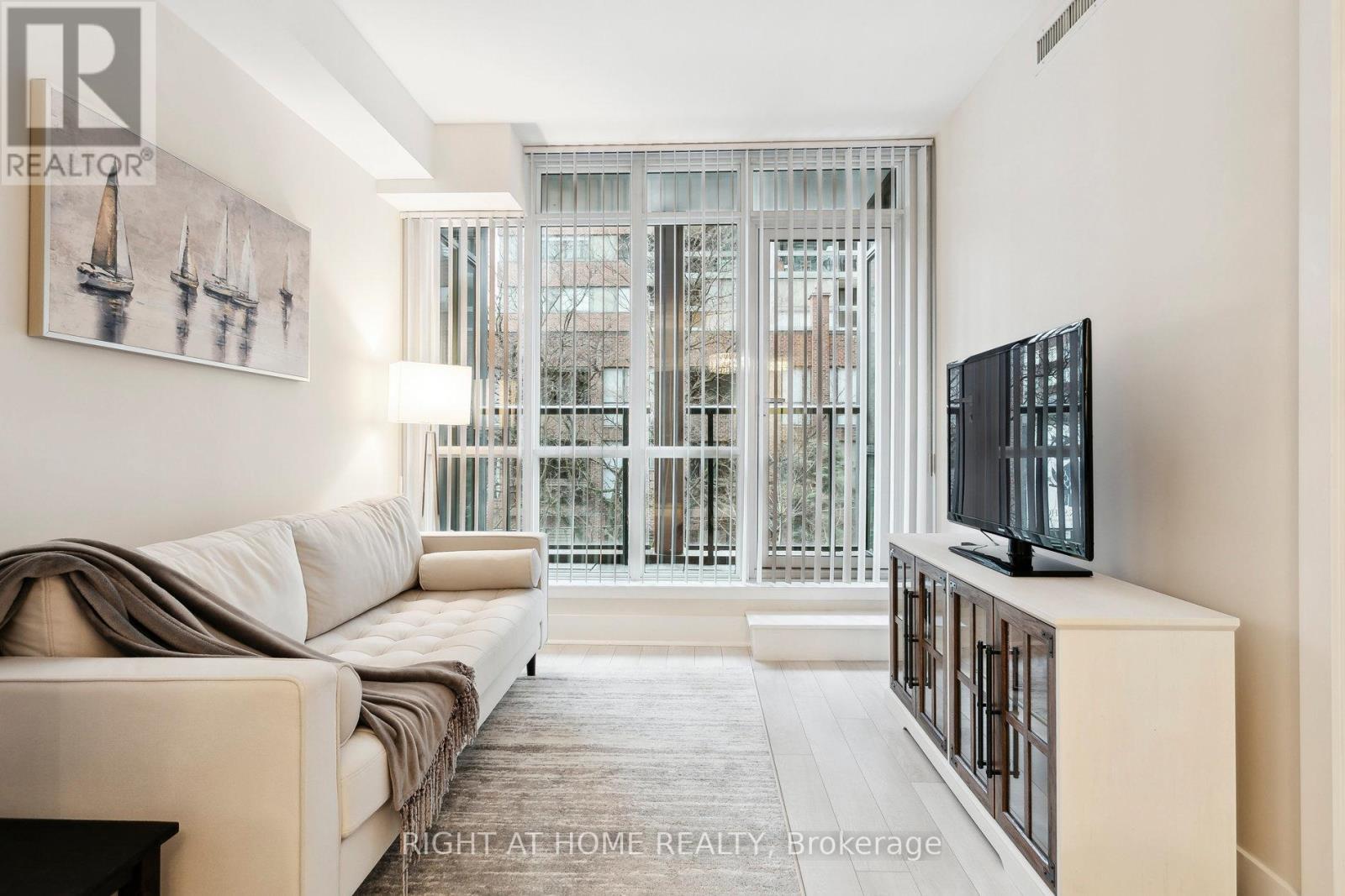 311 - 32 Davenport Road, Toronto, Ontario  M5R 1H3 - Photo 27 - C12554734