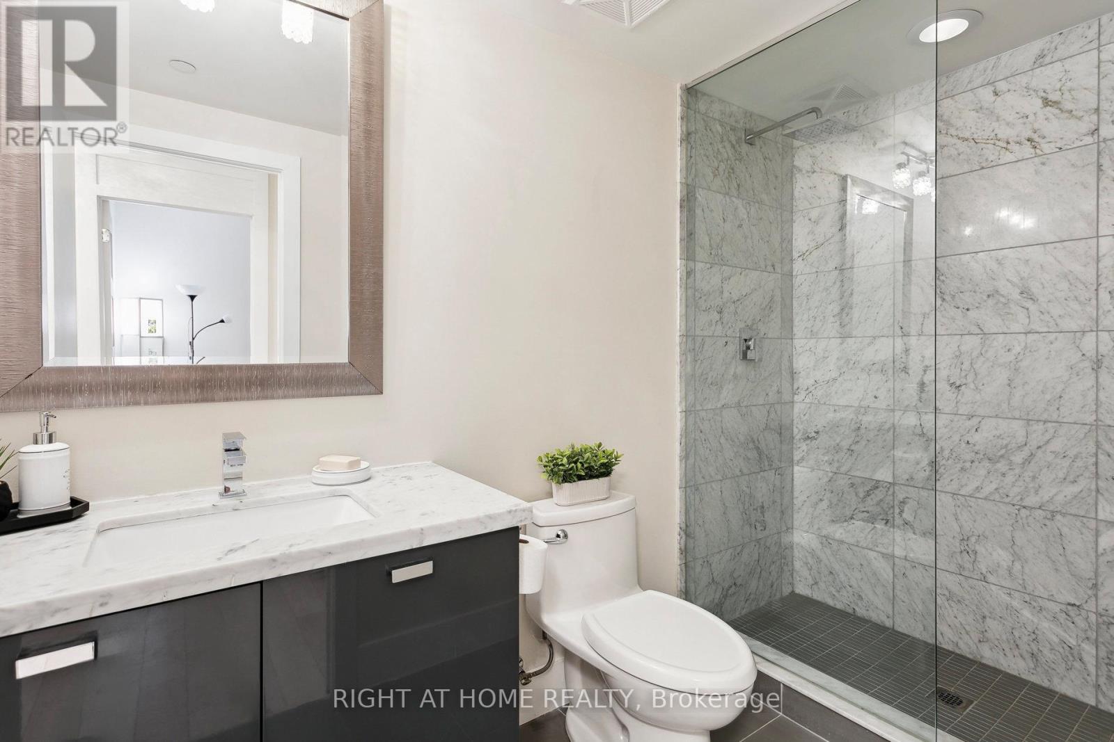 311 - 32 Davenport Road, Toronto, Ontario  M5R 1H3 - Photo 34 - C12554734