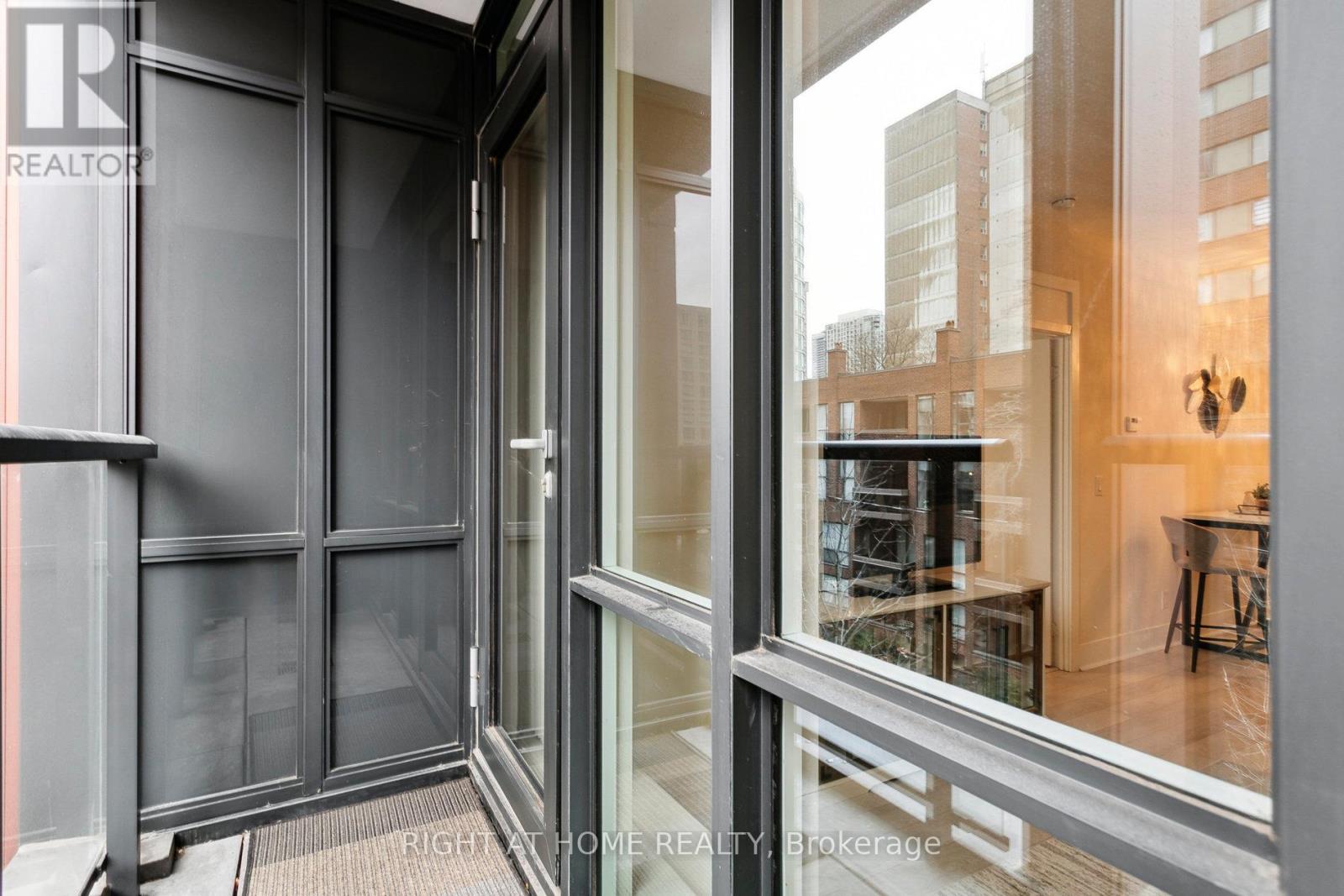 311 - 32 Davenport Road, Toronto, Ontario  M5R 1H3 - Photo 41 - C12554734