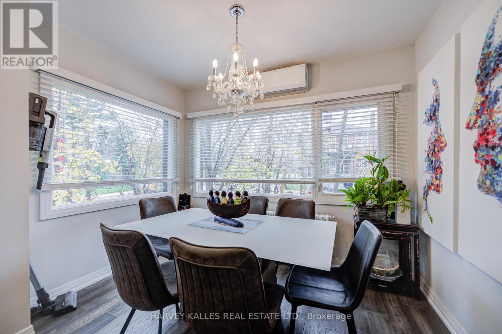 1 Belle Ayre Boulevard, Toronto, Ontario  M4S 2P6 - Photo 11 - C12554802