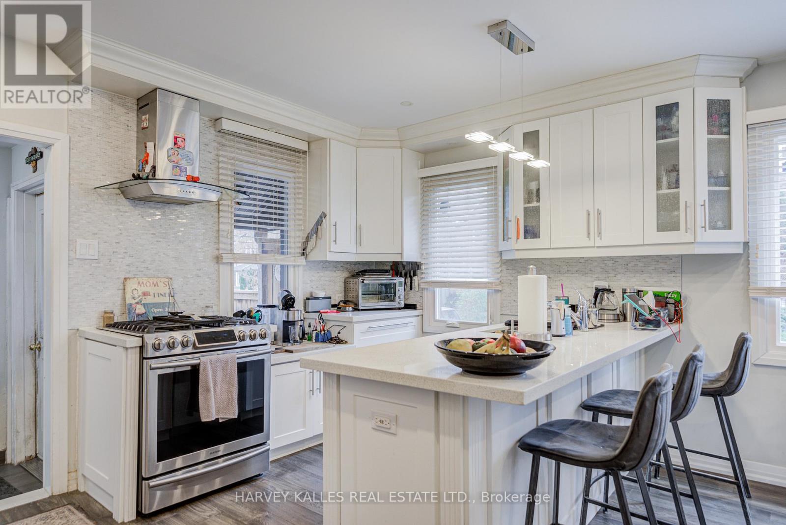 1 Belle Ayre Boulevard, Toronto, Ontario  M4S 2P6 - Photo 18 - C12554802