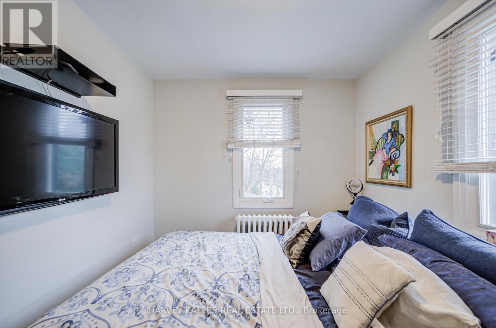 1 Belle Ayre Boulevard, Toronto, Ontario  M4S 2P6 - Photo 31 - C12554802