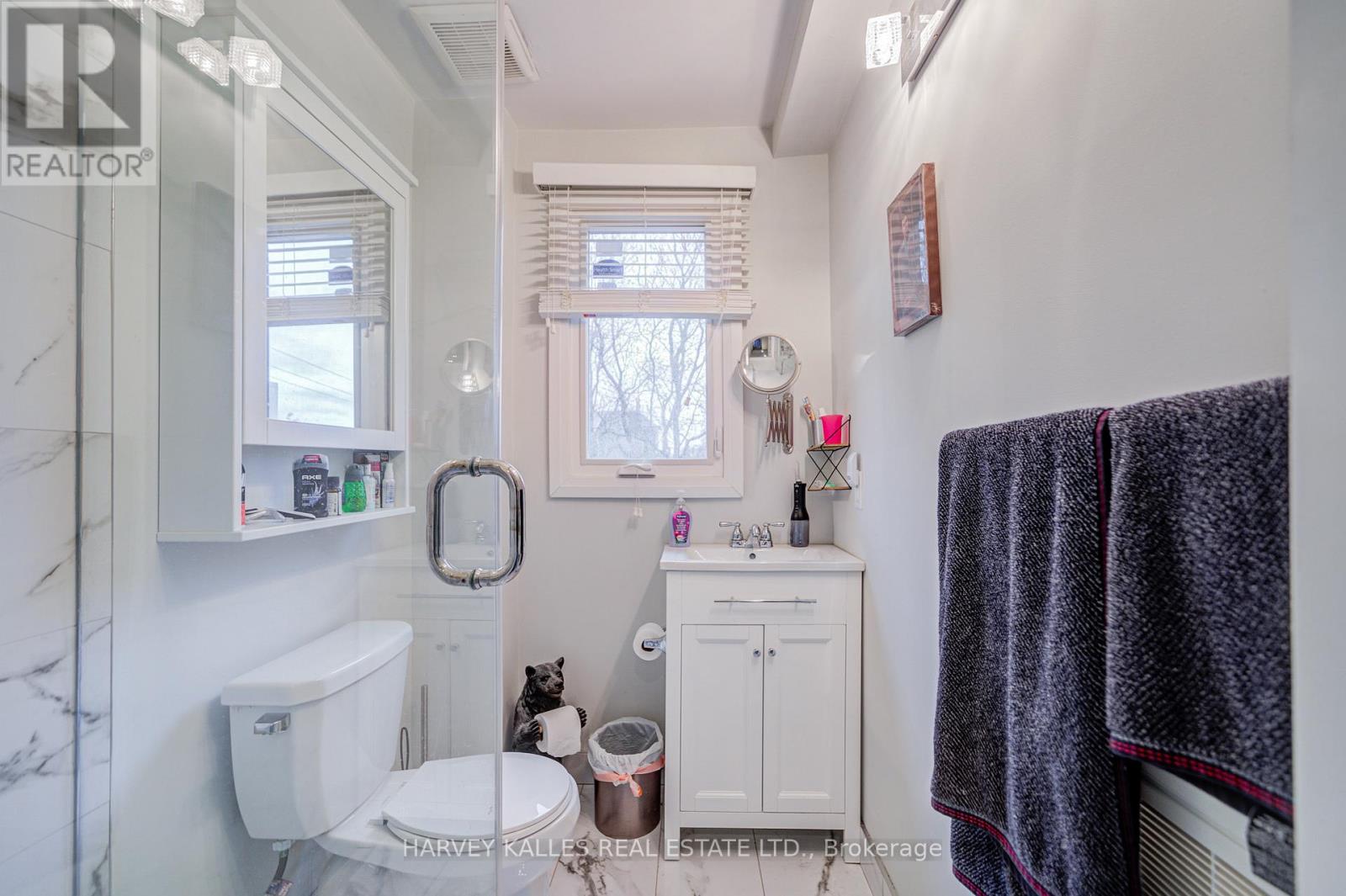 1 Belle Ayre Boulevard, Toronto, Ontario  M4S 2P6 - Photo 32 - C12554802