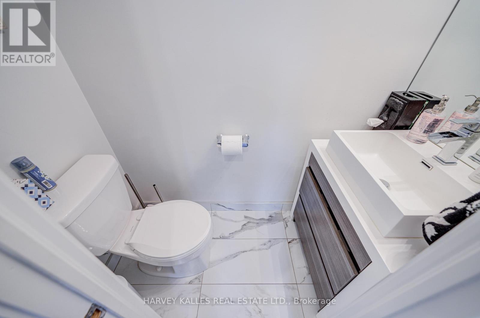 1 Belle Ayre Boulevard, Toronto, Ontario  M4S 2P6 - Photo 34 - C12554802