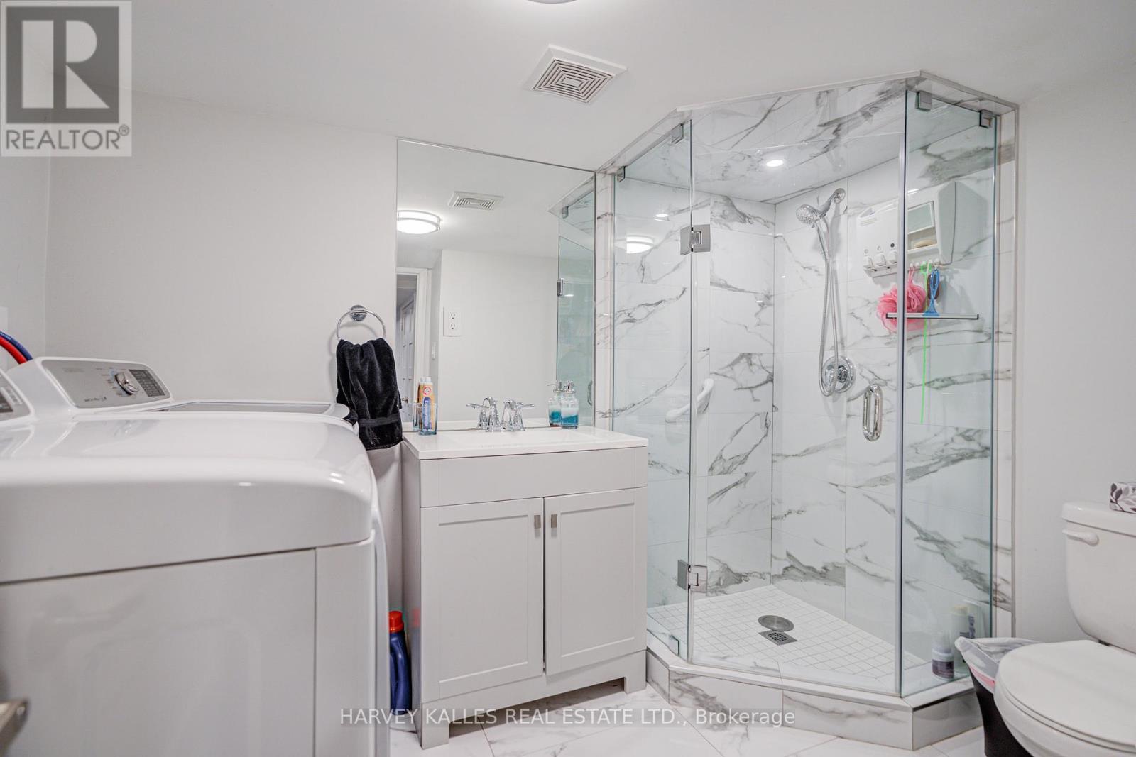 1 Belle Ayre Boulevard, Toronto, Ontario  M4S 2P6 - Photo 42 - C12554802