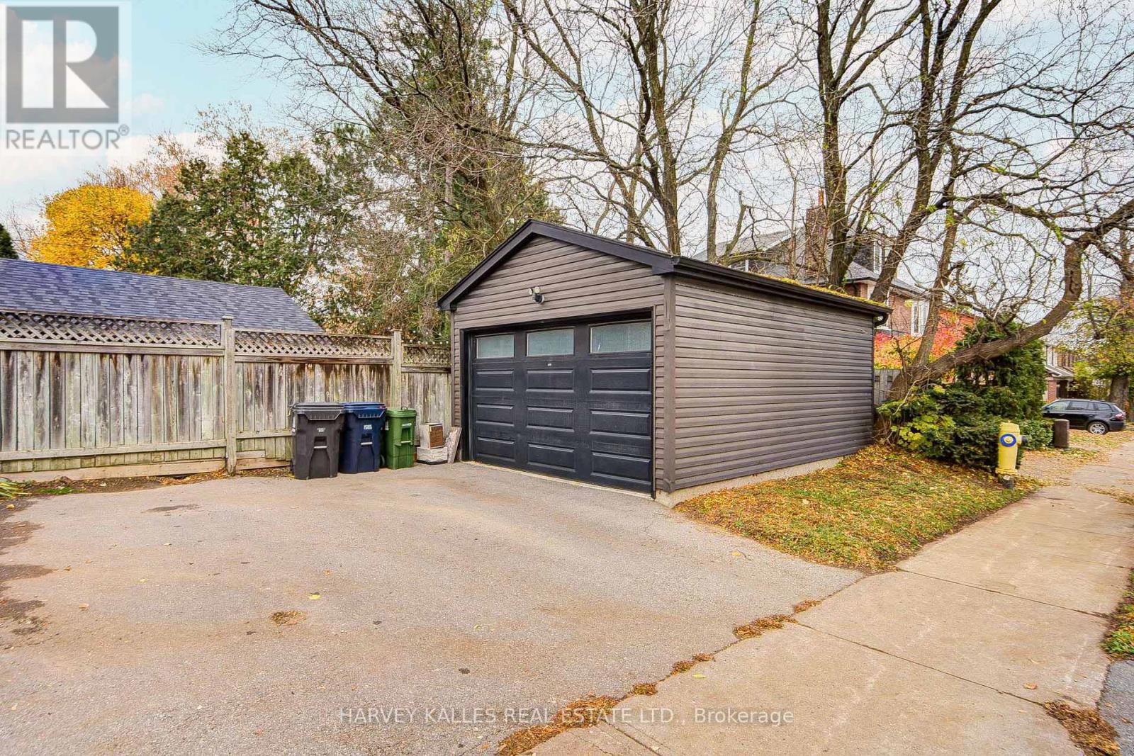 1 Belle Ayre Boulevard, Toronto, Ontario  M4S 2P6 - Photo 46 - C12554802