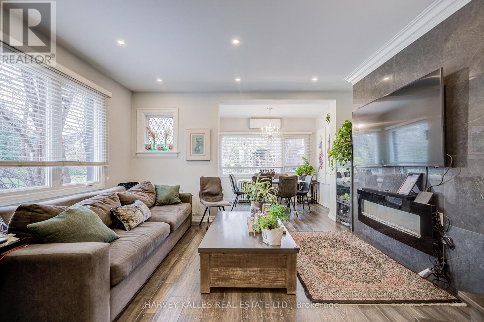 1 Belle Ayre Boulevard, Toronto, Ontario  M4S 2P6 - Photo 6 - C12554802