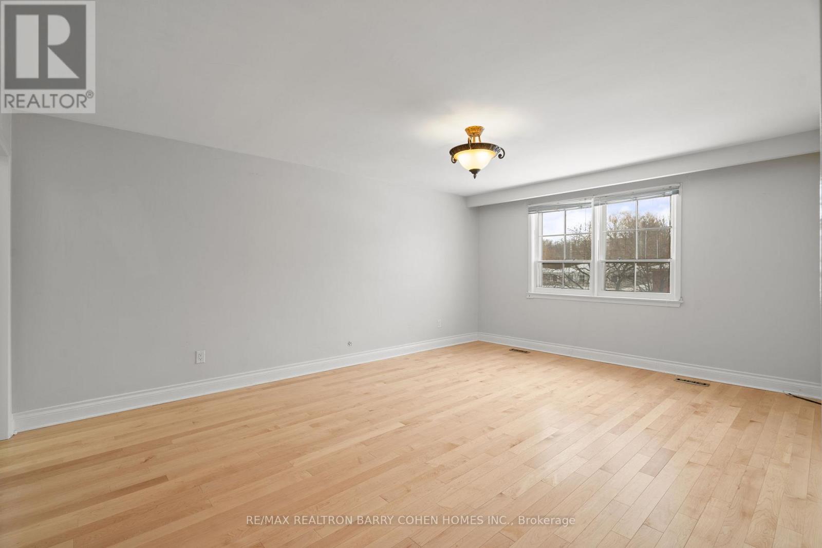 371 Woodsworth Road, Toronto, Ontario  M2L 2T8 - Photo 14 - C12554804