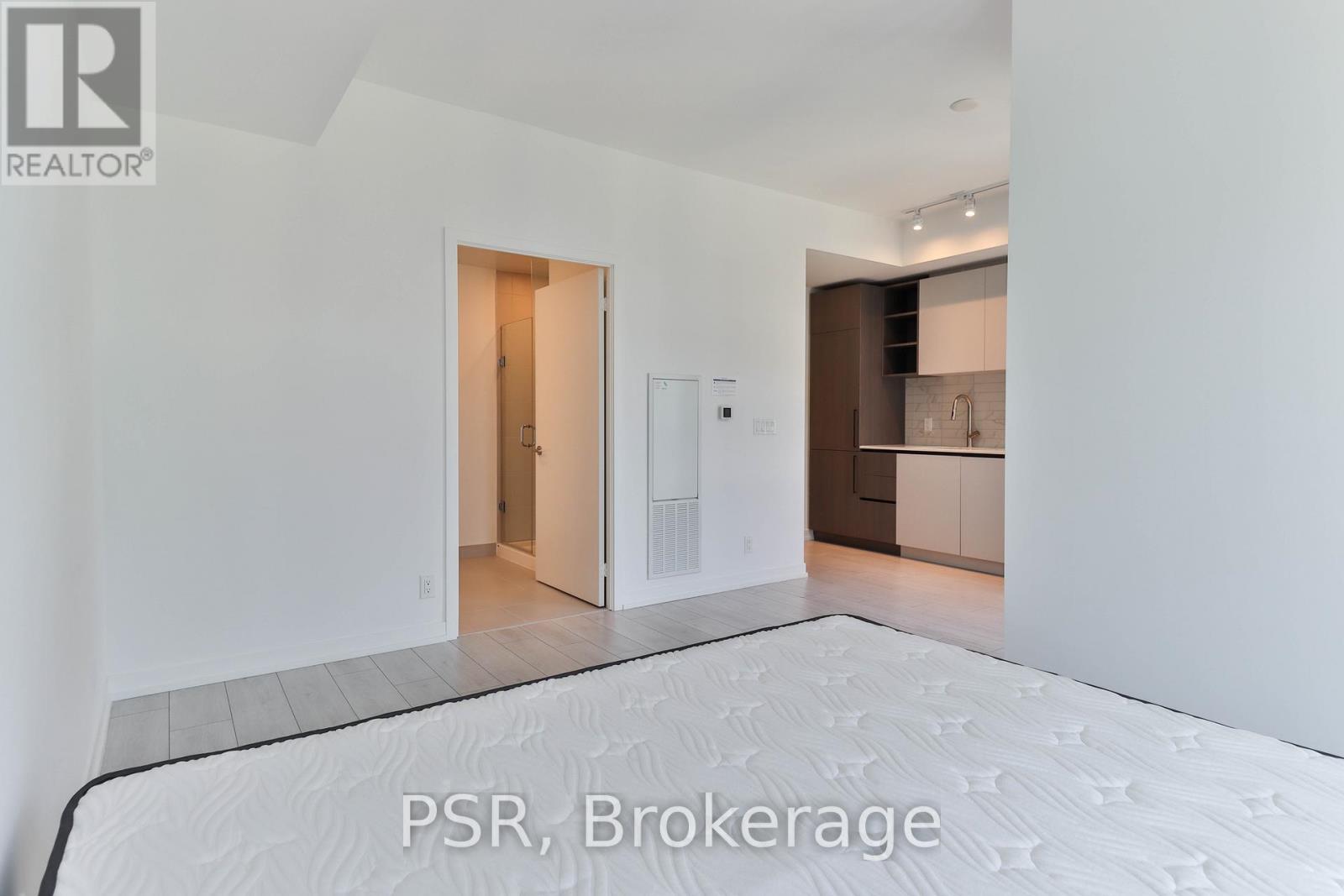 5006 - 55 Mercer Street, Toronto, Ontario  M5V 0W4 - Photo 17 - C12554864