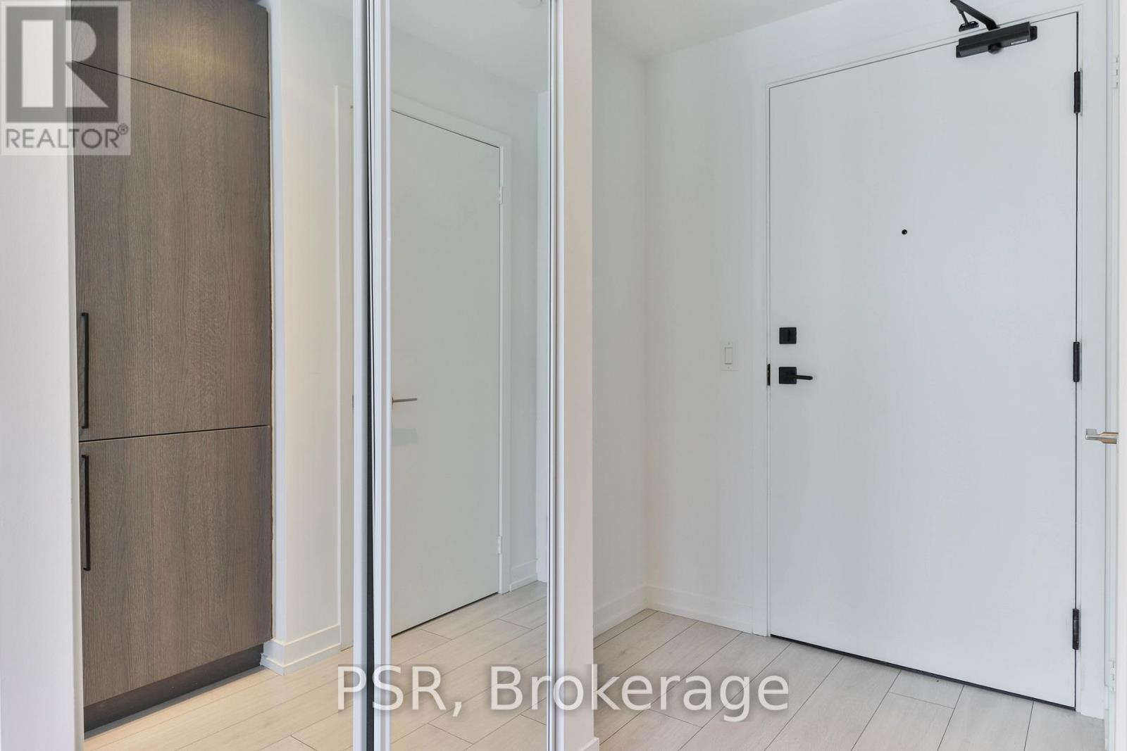 5006 - 55 Mercer Street, Toronto, Ontario  M5V 0W4 - Photo 3 - C12554864