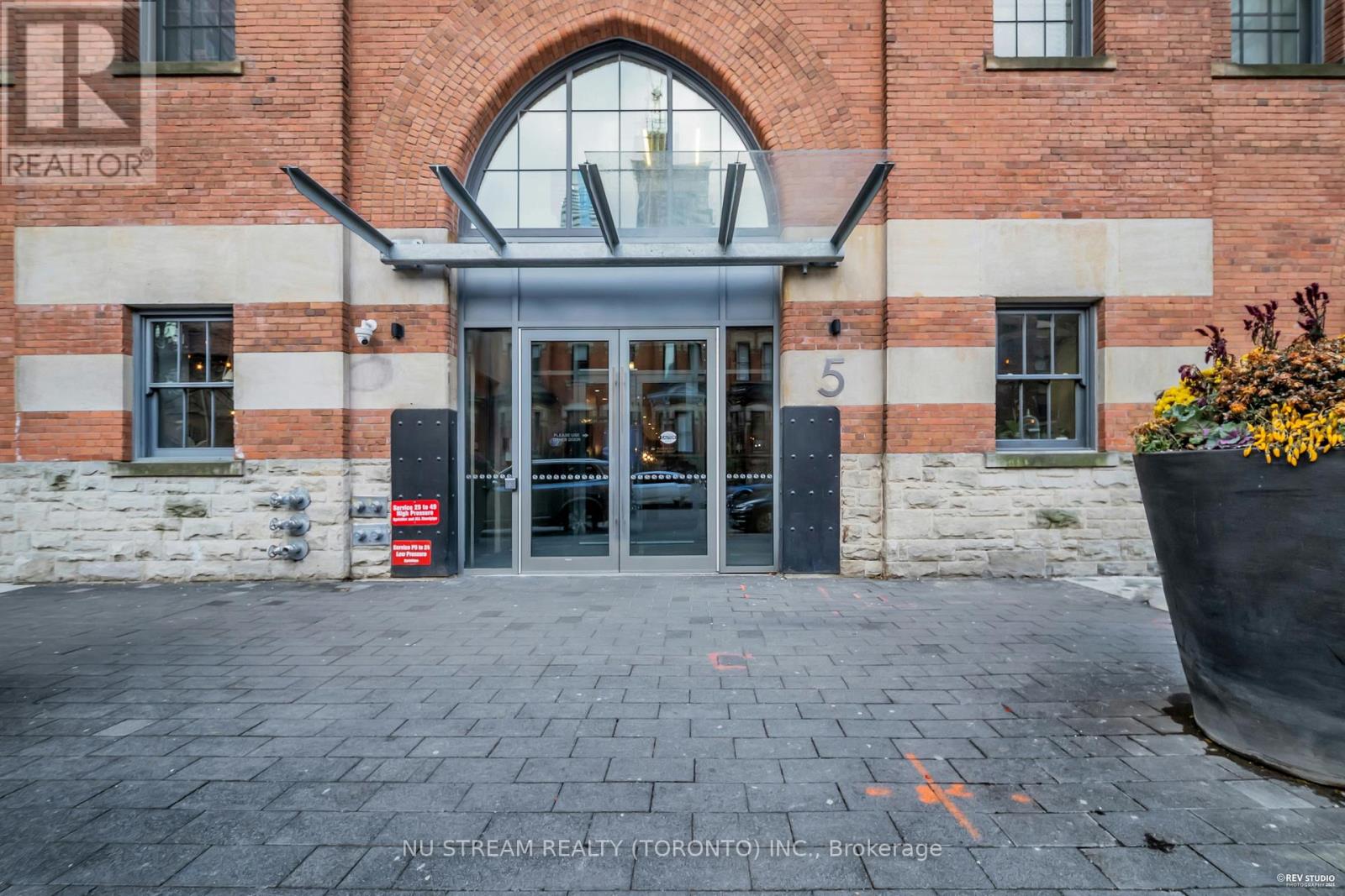 4806 - 5 St Joseph Street, Toronto, Ontario  M4Y 1J6 - Photo 23 - C12549478