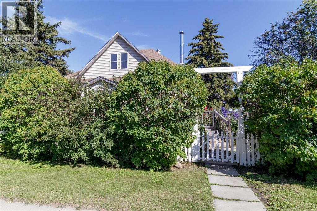 1321 Flemming Avenue, Penhold, Alberta  T0M 1R0 - Photo 29 - A2248198