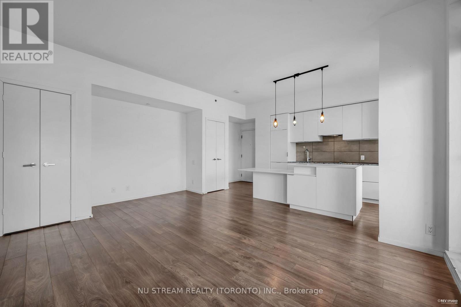 4806 - 5 St Joseph Street, Toronto, Ontario  M4Y 1J6 - Photo 8 - C12549478