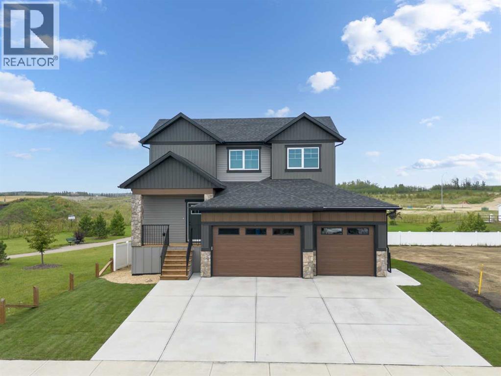 22 Aura Drive, Blackfalds, Alberta  T4N 0N3 - Photo 2 - A2250682