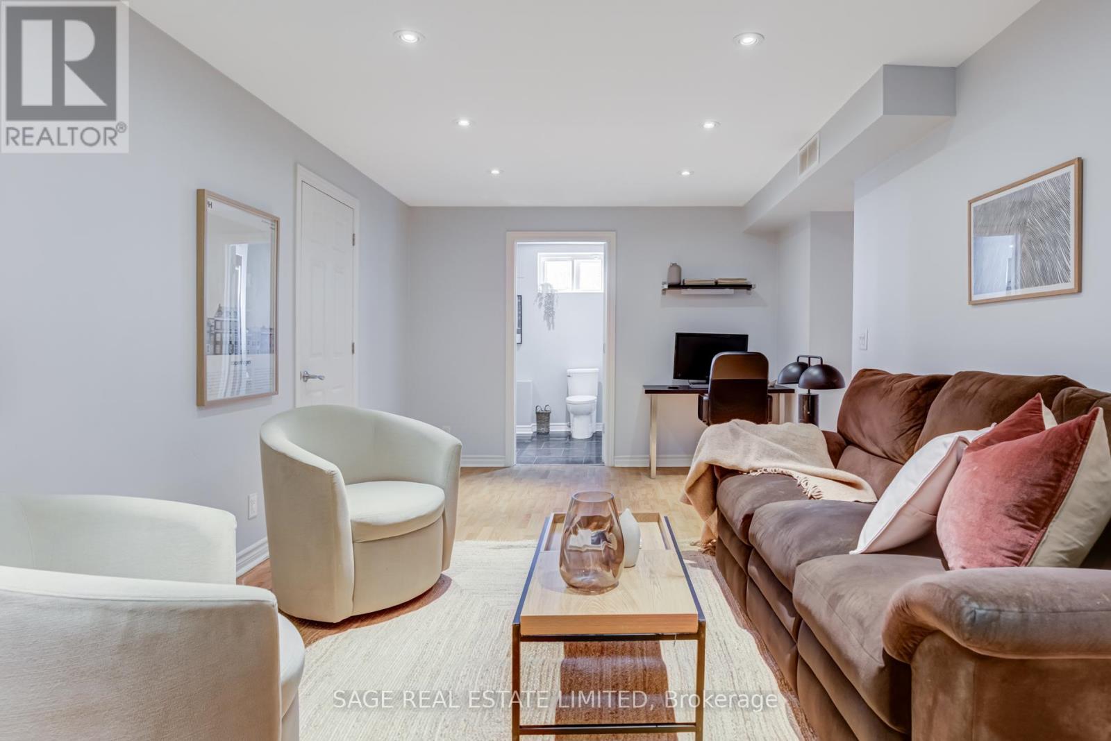 48 Shropshire Drive, Toronto, Ontario  M1P 1Y8 - Photo 24 - E12552336