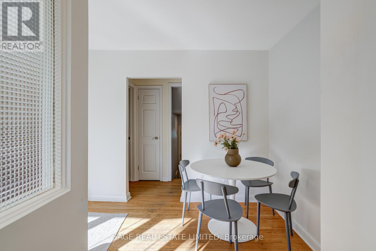 48 Shropshire Drive, Toronto, Ontario  M1P 1Y8 - Photo 3 - E12552336