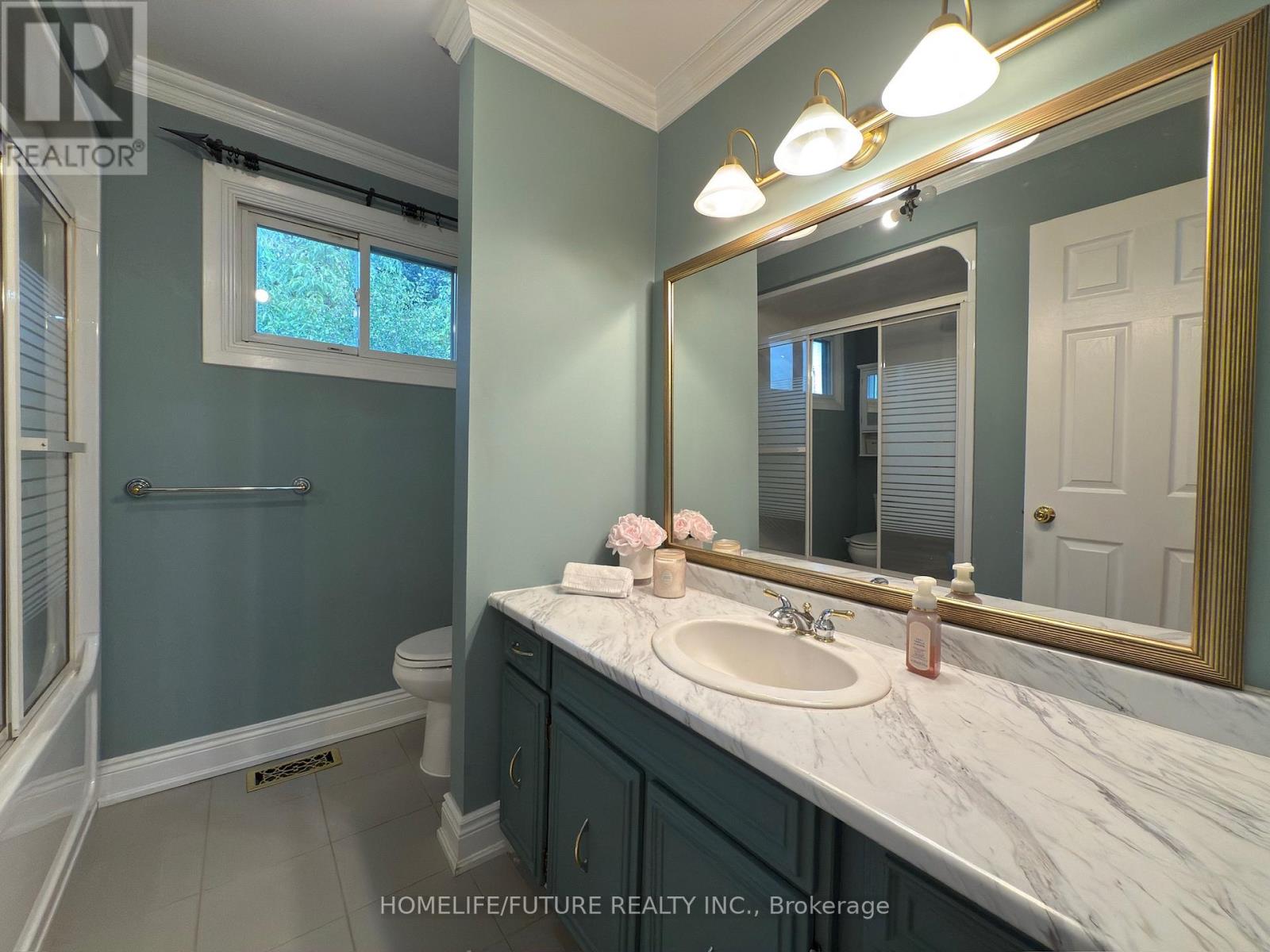 494 Dean Avenue, Oshawa, Ontario  L1H 3E5 - Photo 10 - E12554956