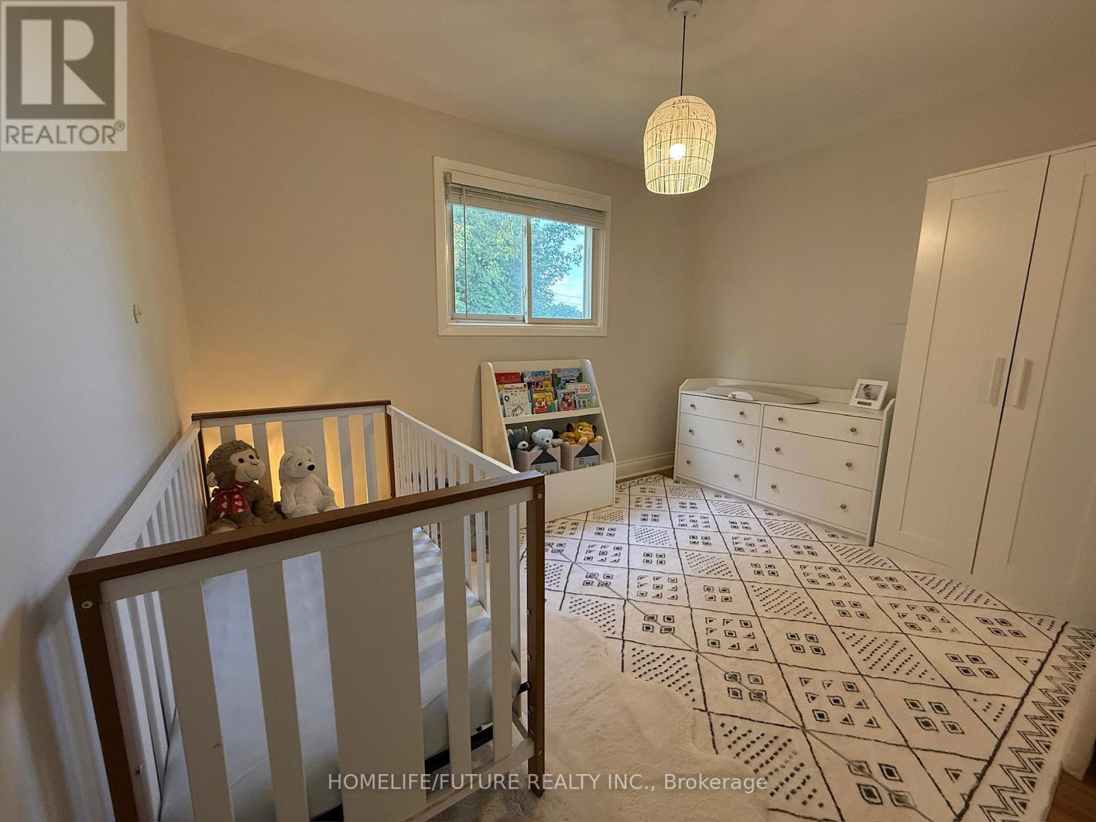 494 Dean Avenue, Oshawa, Ontario  L1H 3E5 - Photo 5 - E12554956