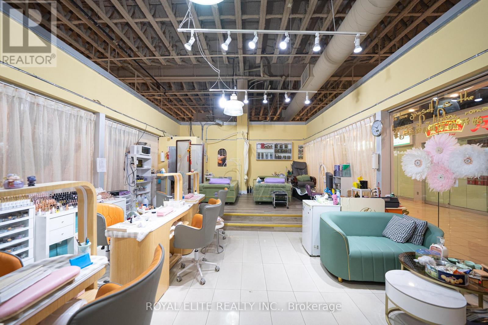 1c12,13,15,16 - 4675 Steeles Avenue E, Toronto, Ontario  M1V 4S4 - Photo 5 - E12554962