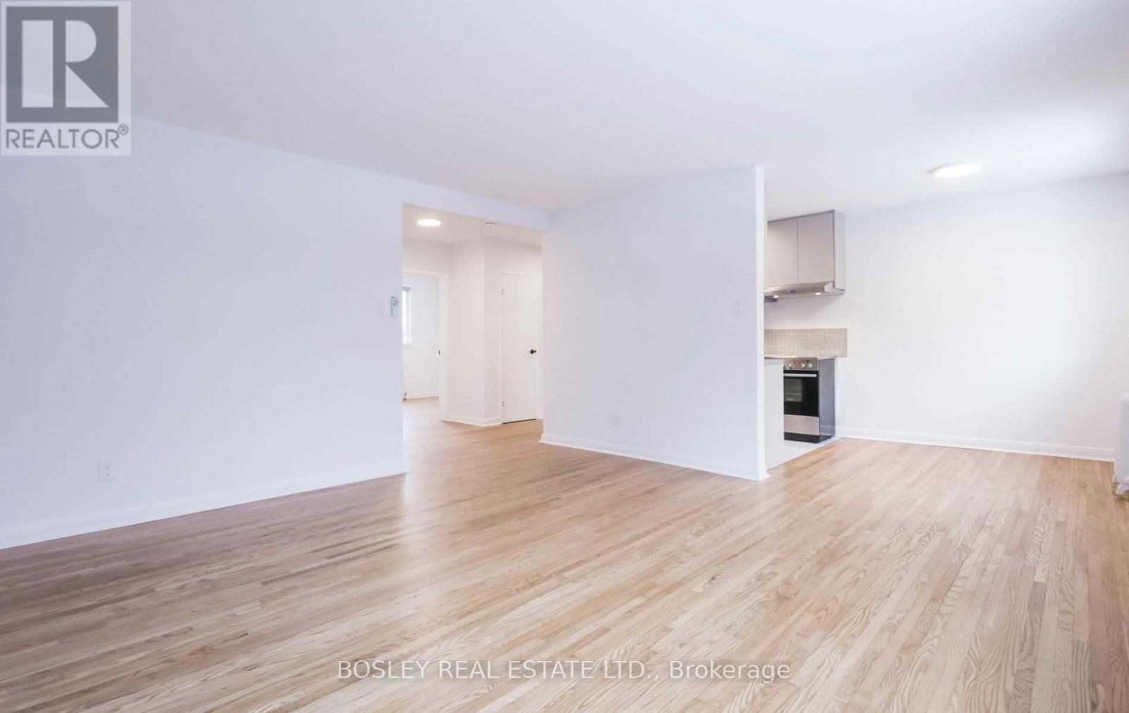 201 - 555 BIRCHMOUNT ROAD, Toronto, Ontario