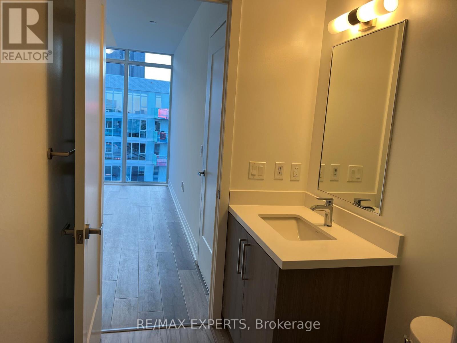 616 - 333 Sunseeker Avenue, Innisfil, Ontario  L9S 0J7 - Photo 16 - N12554748