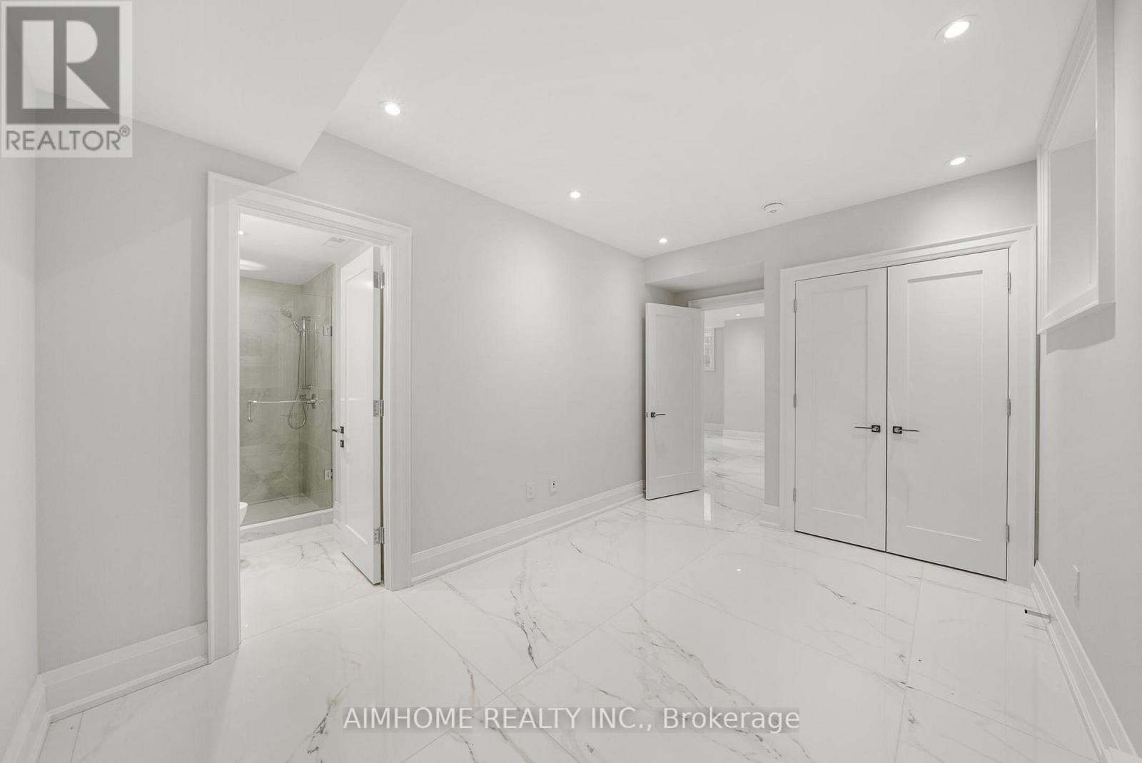 21 Summerfeldt Crescent, Markham, Ontario  L3R 2B1 - Photo 50 - N12554834