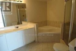 909 - 130 Pond Drive, Markham, Ontario  L3T 7W5 - Photo 7 - N12554854