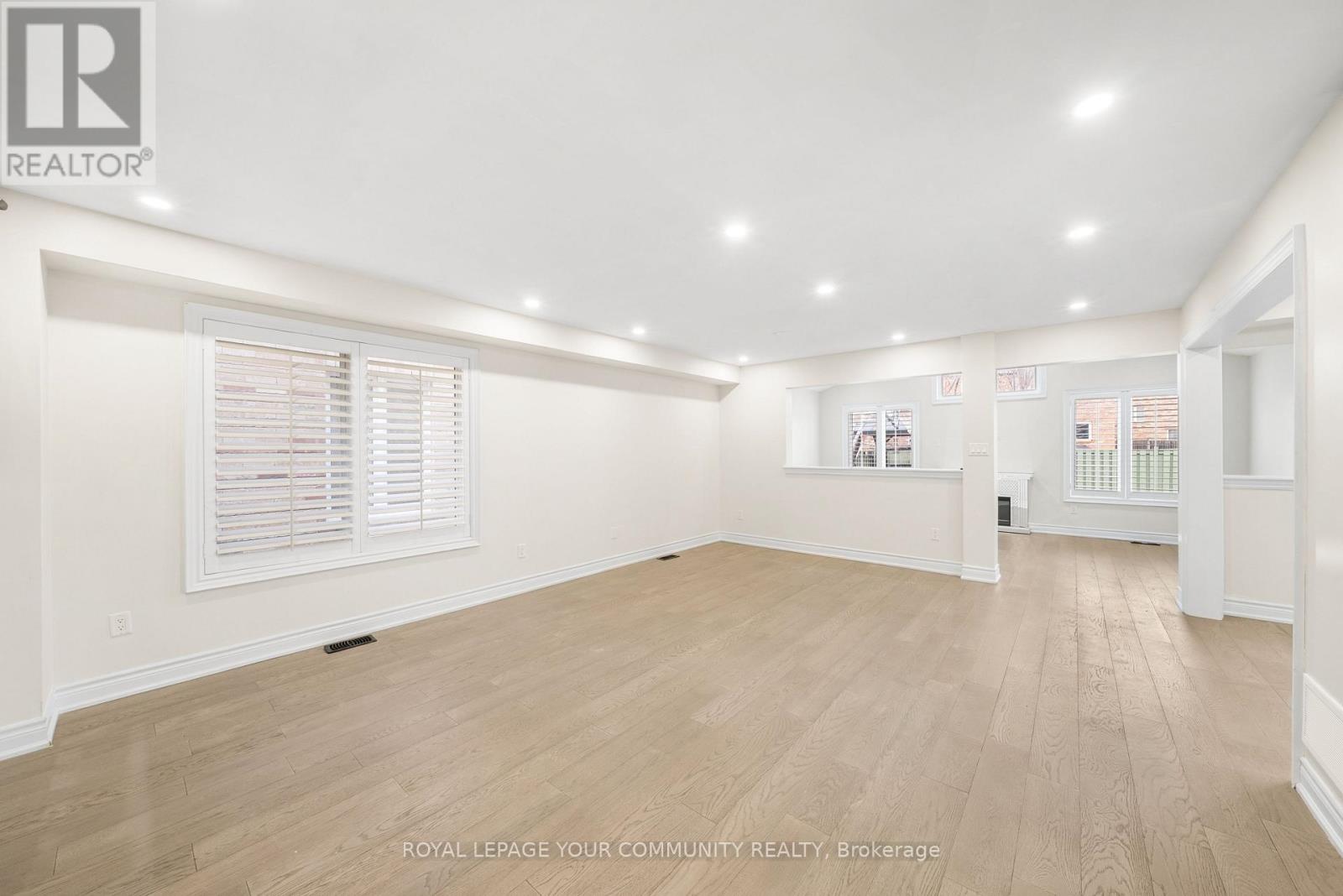 32 Downy Emerald Drive, Bradford West Gwillimbury, Ontario  L3Z 0E8 - Photo 13 - N12554900