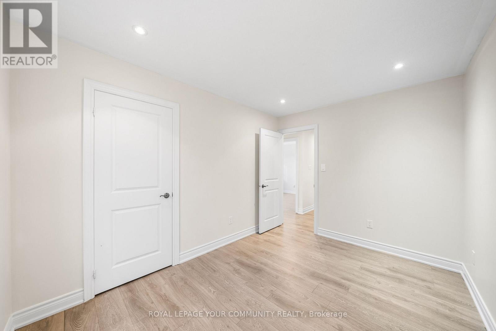 32 Downy Emerald Drive, Bradford West Gwillimbury, Ontario  L3Z 0E8 - Photo 35 - N12554900