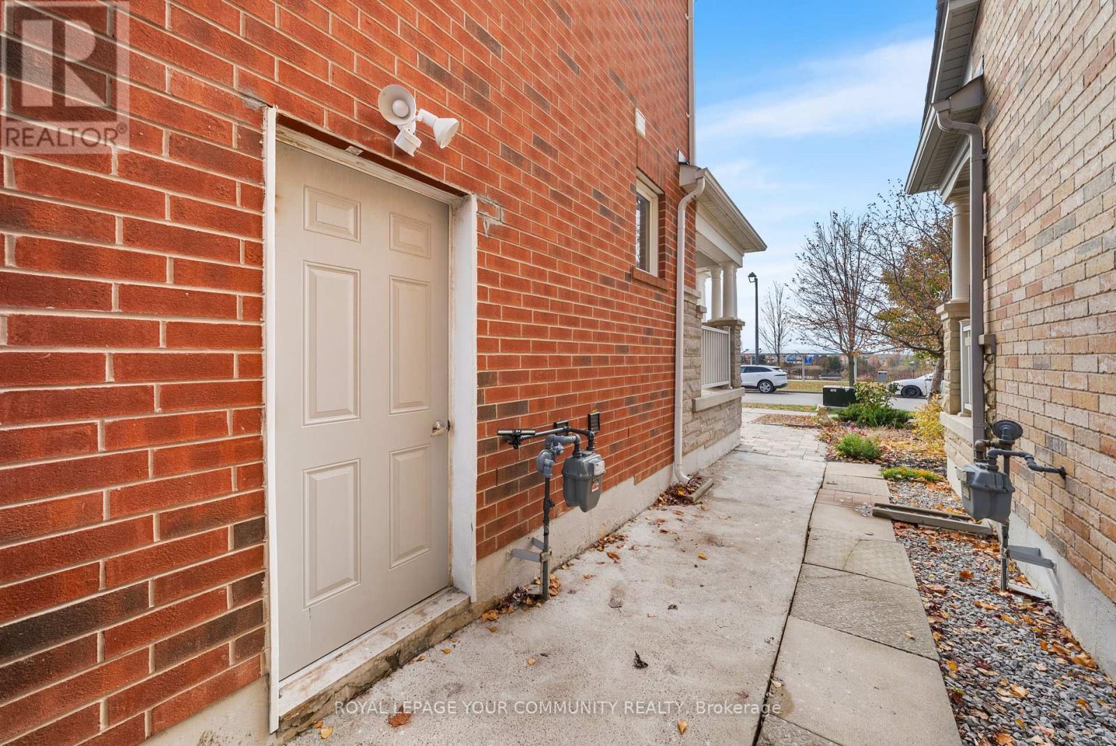 32 Downy Emerald Drive, Bradford West Gwillimbury, Ontario  L3Z 0E8 - Photo 44 - N12554900