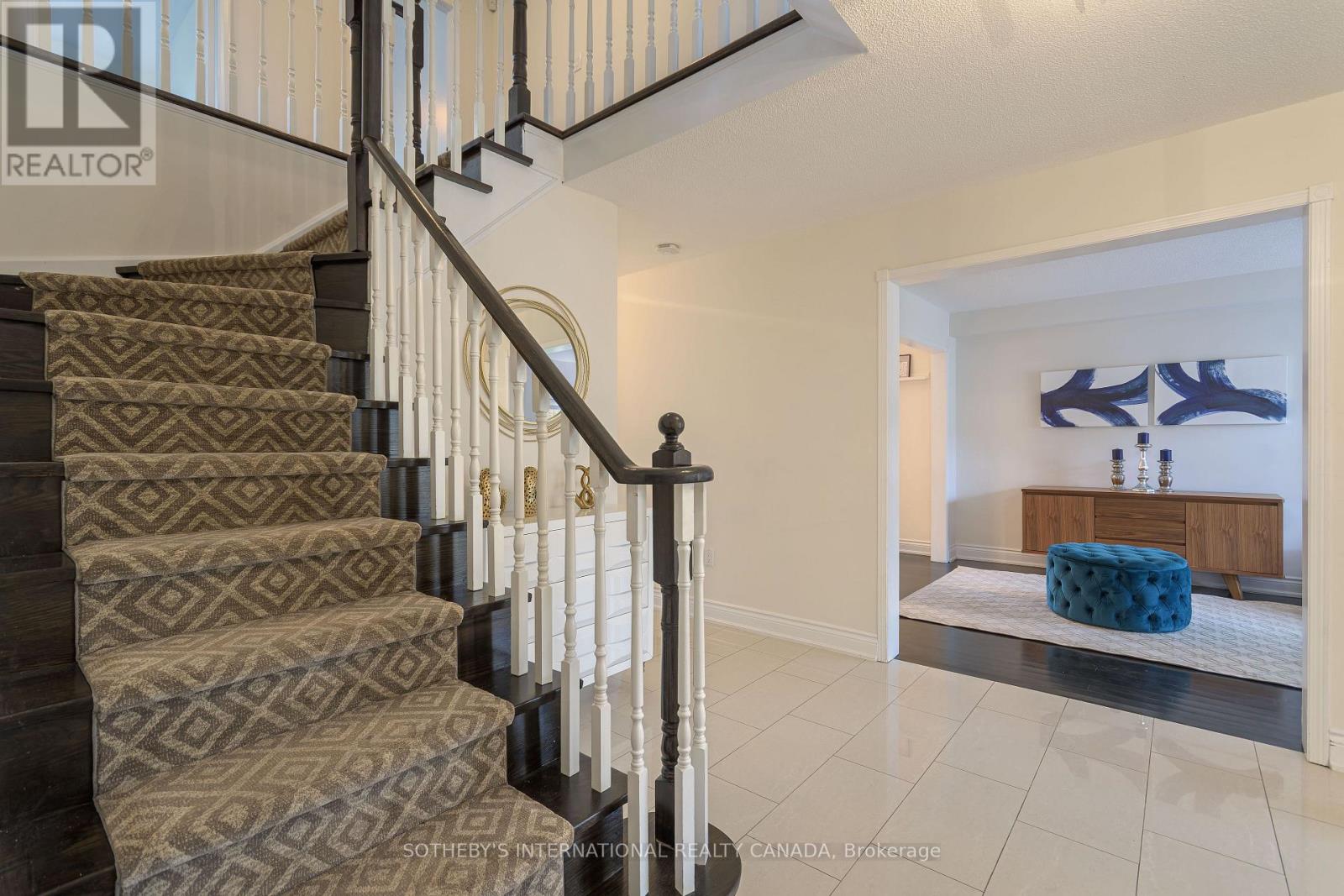 184 Veneto Drive, Vaughan, Ontario  L4L 8X6 - Photo 20 - N12554966