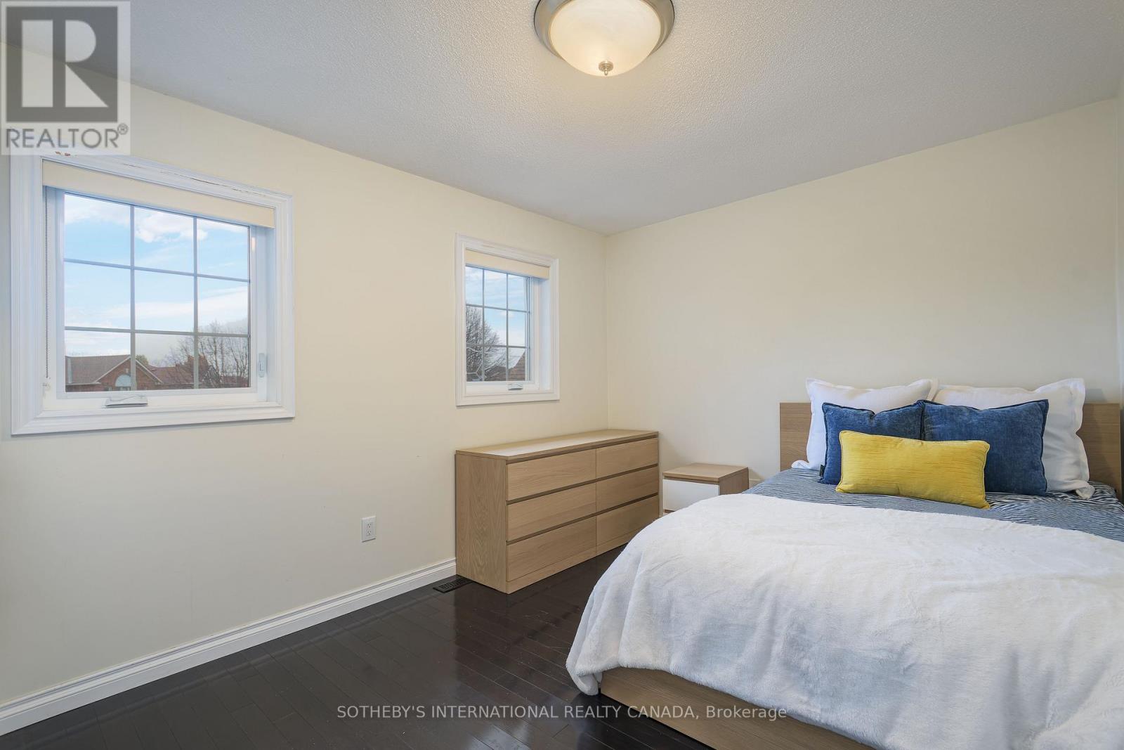 184 Veneto Drive, Vaughan, Ontario  L4L 8X6 - Photo 28 - N12554966