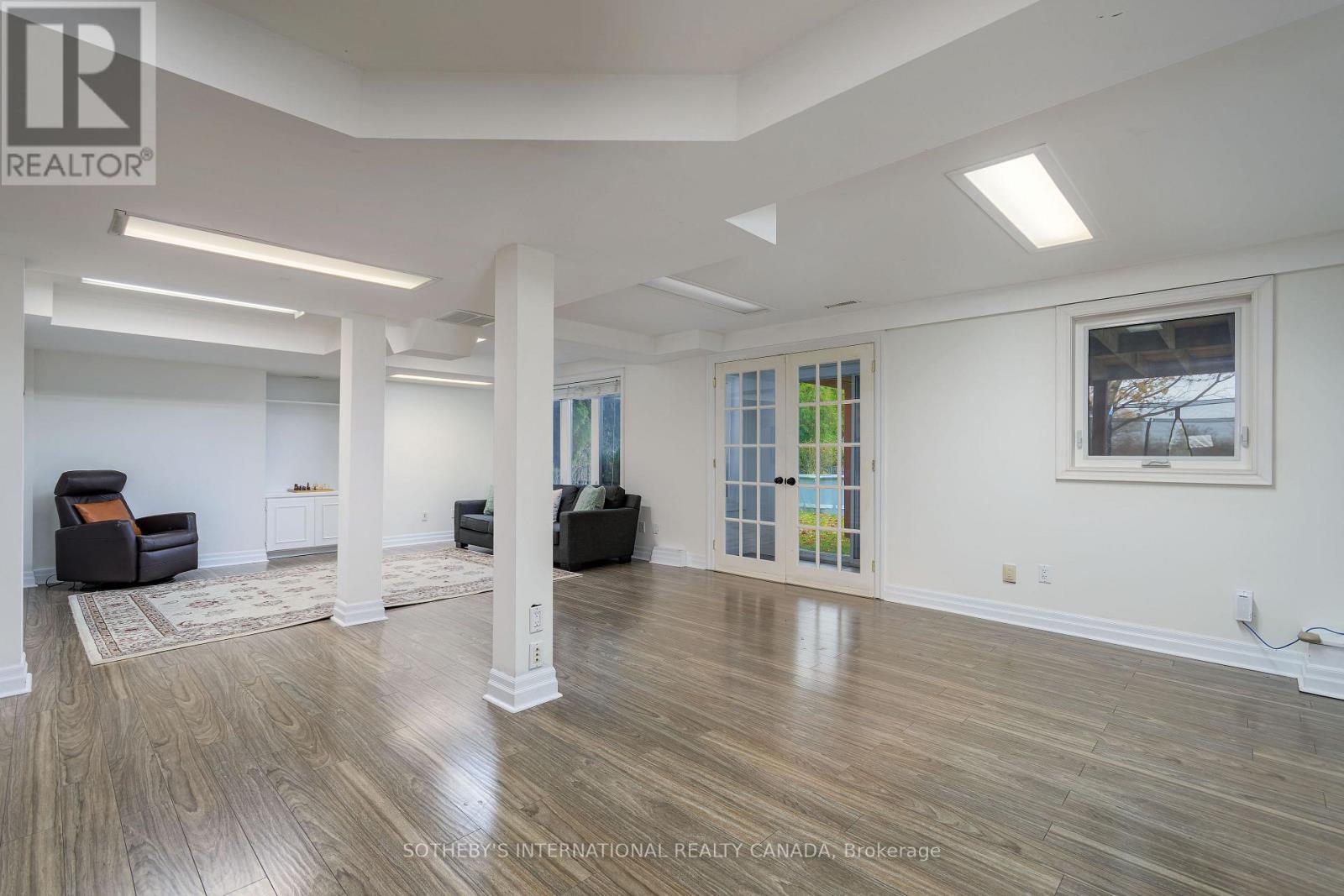 184 Veneto Drive, Vaughan, Ontario  L4L 8X6 - Photo 33 - N12554966