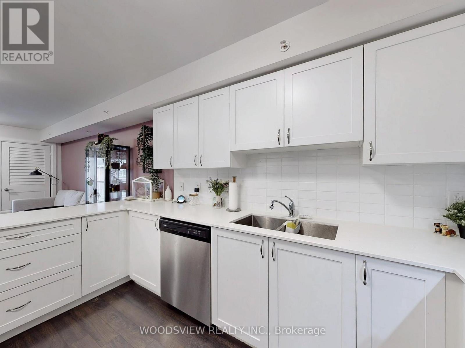 324 - 481 Rupert Avenue, Whitchurch-Stouffville, Ontario  L4A 1Y7 - Photo 7 - N12554978