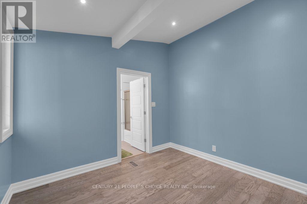 71 Bay Sands Drive, Wasaga Beach, Ontario  L9Z 1V1 - Photo 24 - S12554768