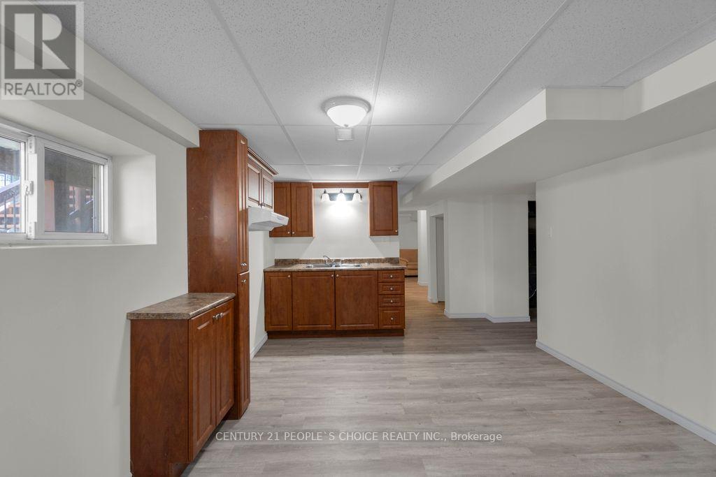 71 Bay Sands Drive, Wasaga Beach, Ontario  L9Z 1V1 - Photo 31 - S12554768