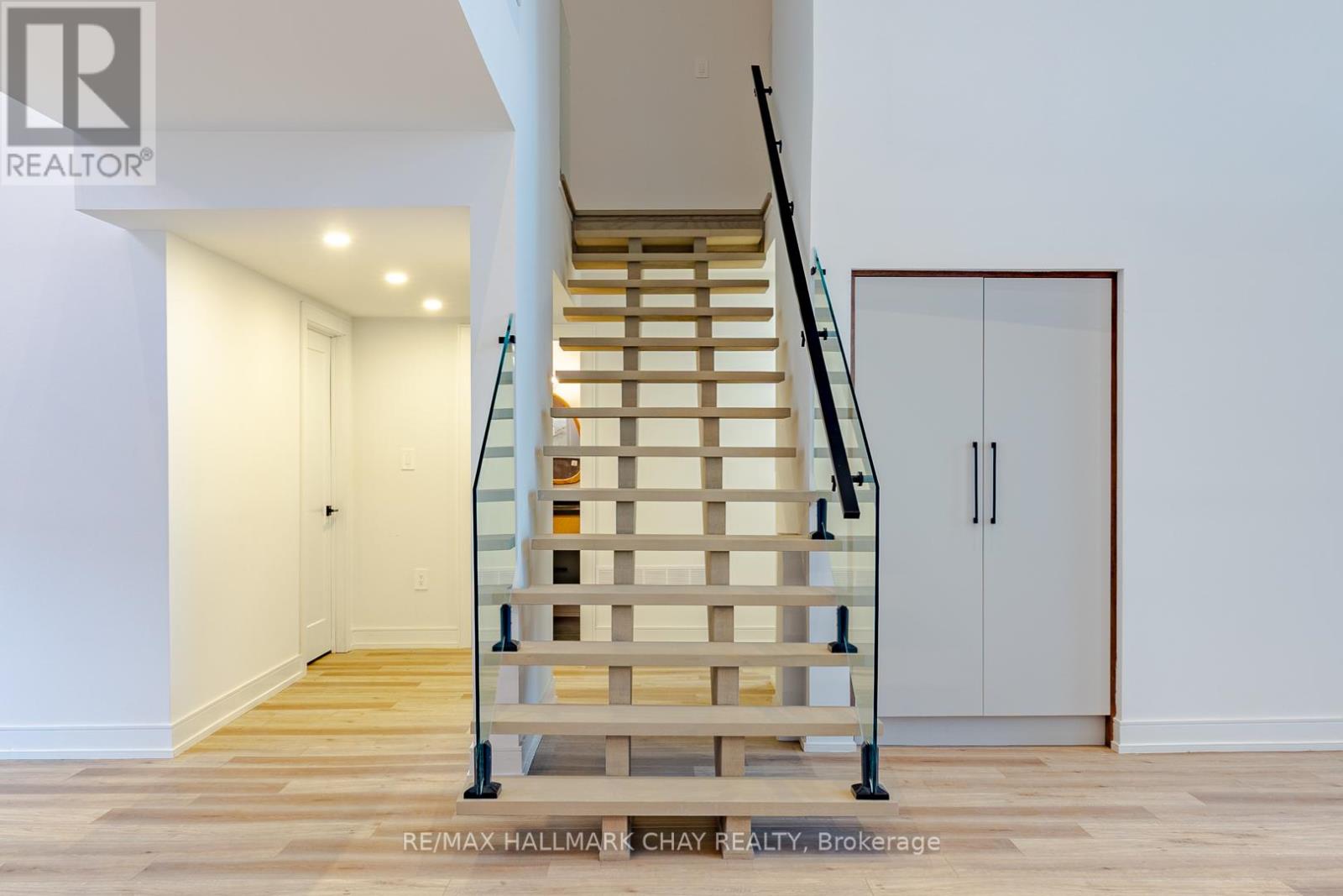 3706 Quayside Drive, Severn, Ontario  L3V 6H3 - Photo 11 - S12554934