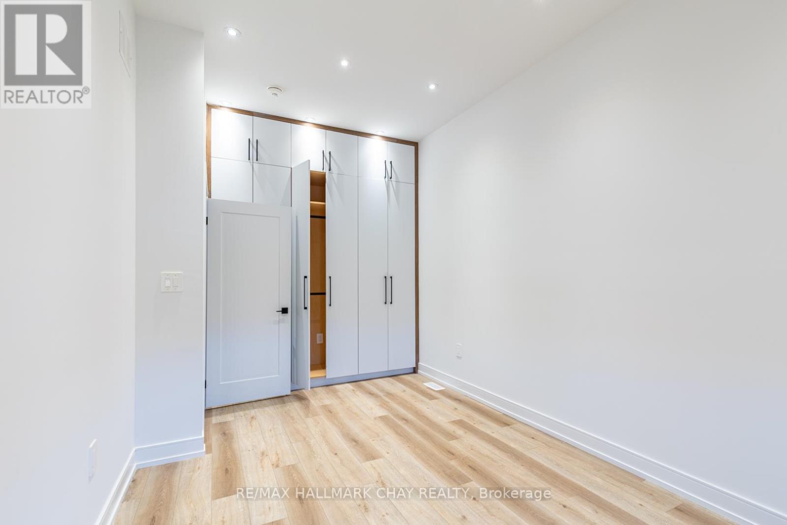 3706 Quayside Drive, Severn, Ontario  L3V 6H3 - Photo 18 - S12554934