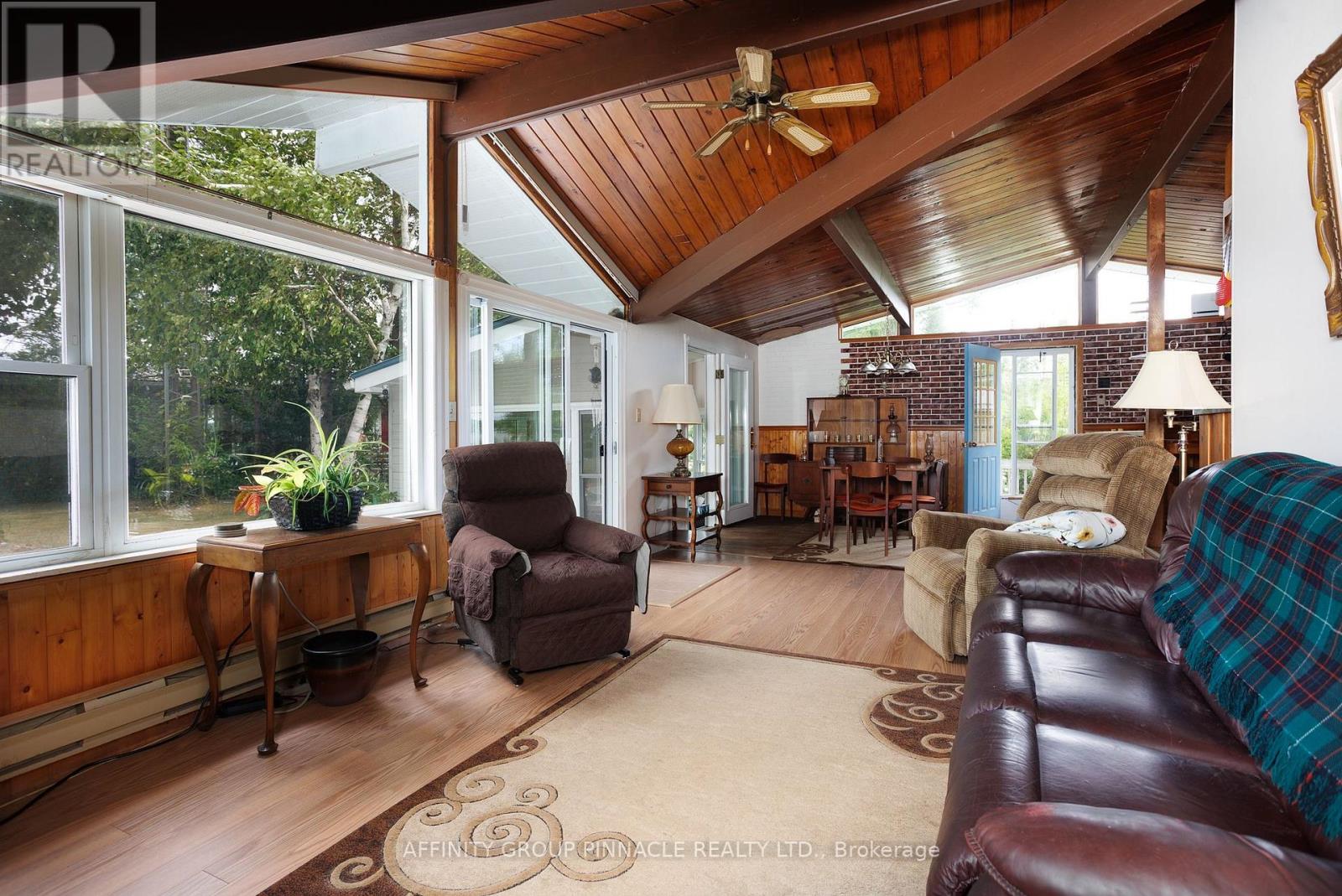 1 Beatrice Drive, Kawartha Lakes, Ontario  K0M 1N0 - Photo 17 - X12471128