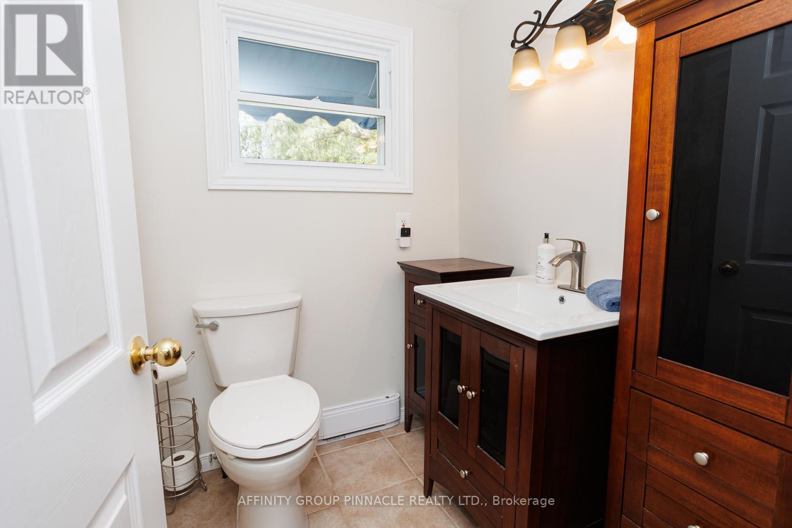 1 Beatrice Drive, Kawartha Lakes, Ontario  K0M 1N0 - Photo 27 - X12471128