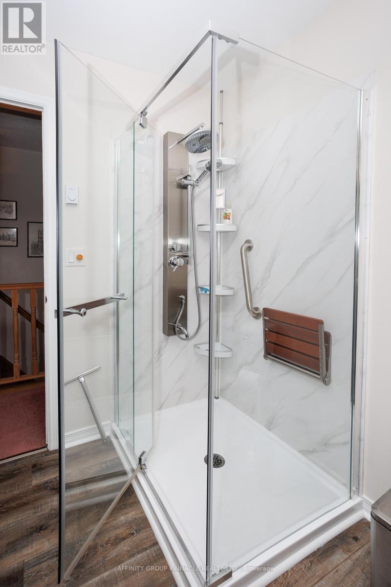 1 Beatrice Drive, Kawartha Lakes, Ontario  K0M 1N0 - Photo 31 - X12471128