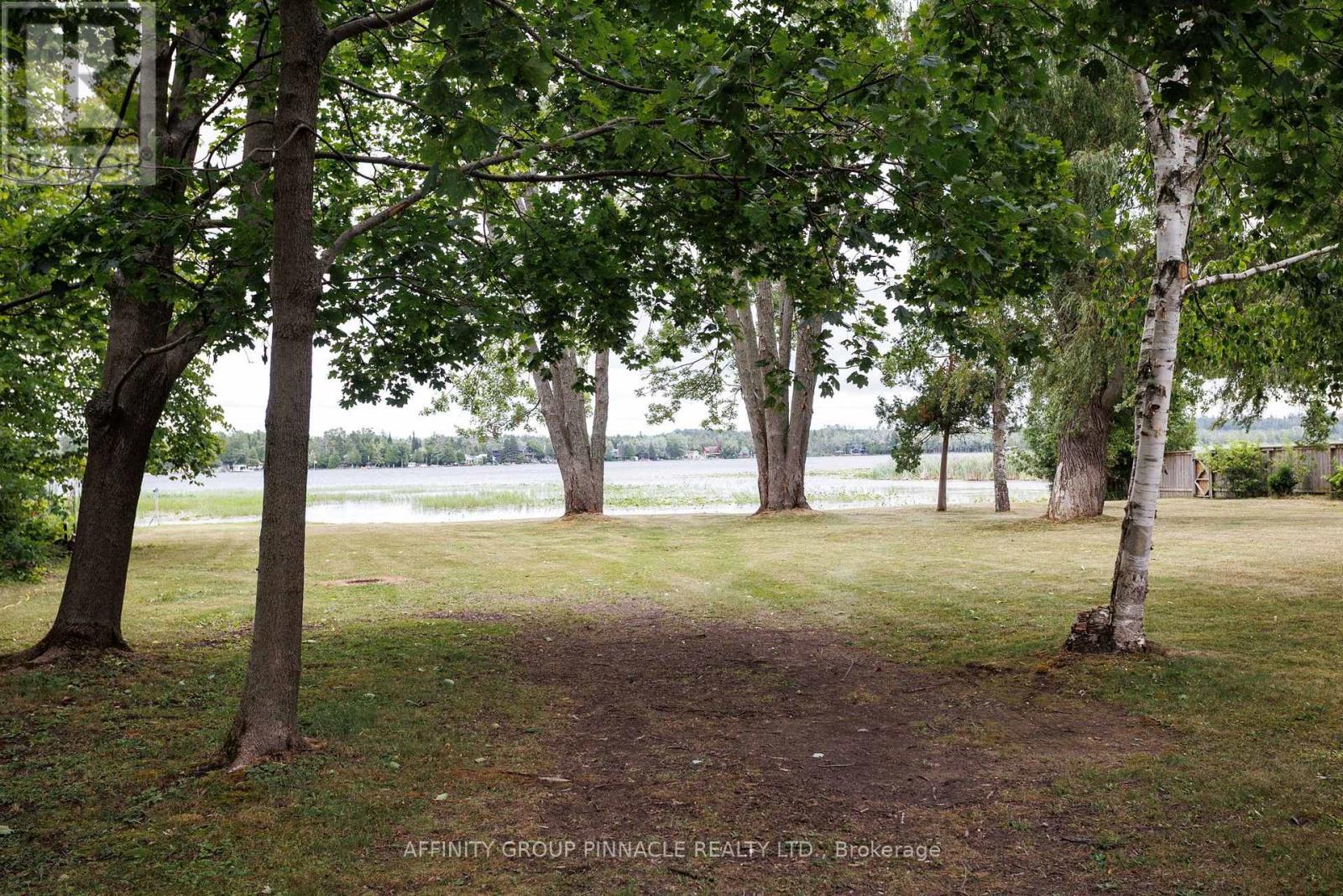 1 Beatrice Drive, Kawartha Lakes, Ontario  K0M 1N0 - Photo 8 - X12471128