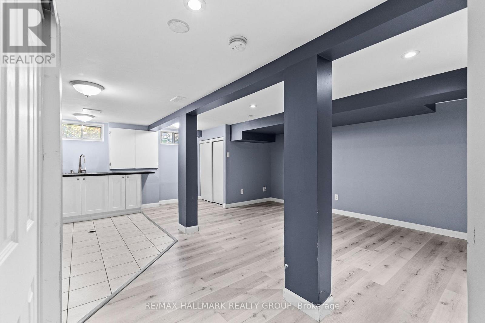 2632 Alta Vista Drive, Ottawa, Ontario K1V 7T2 - Photo 7 - X12434895