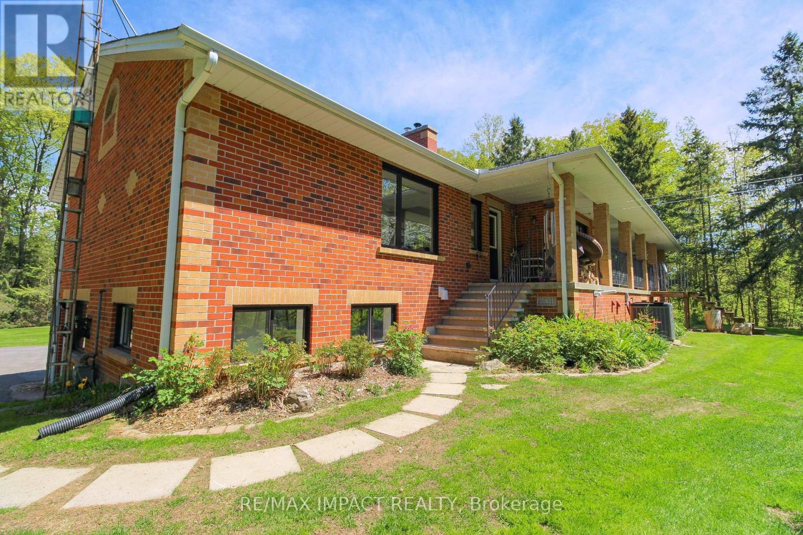 215 Raglan Road W, Oshawa, Ontario  L1H 0N5 - Photo 16 - E12555104